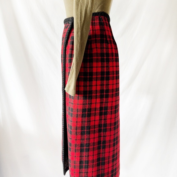 Reversible Wool Blanket Wrap Skirt XS - Picture 9 of 9